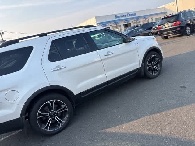 Thumbnail: 2014 Ford Explorer - 12
