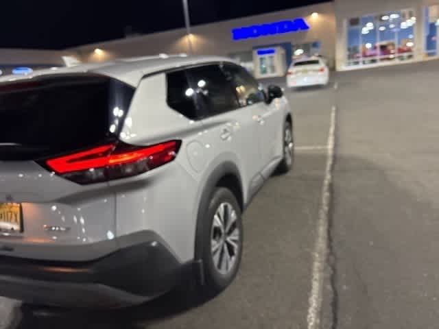 Thumbnail: 2021 Nissan Rogue - 13