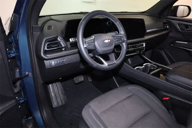 Thumbnail: 2024 Chevrolet Traverse - 14