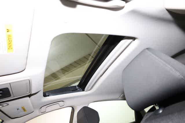 Thumbnail: 2023 Honda Accord - 19