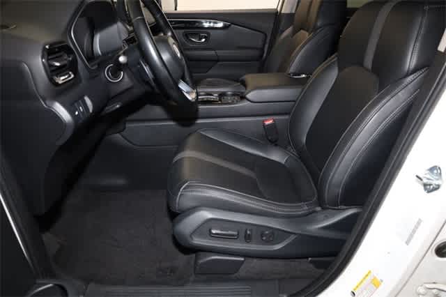 Thumbnail: 2023 Honda Pilot - 15