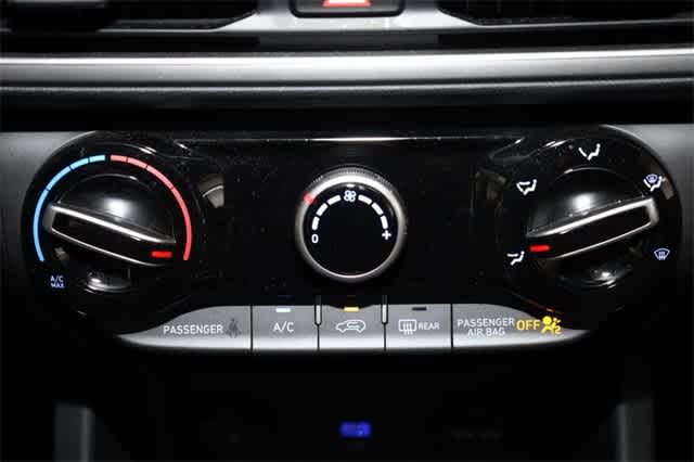 Thumbnail: 2022 Hyundai Kona - 30