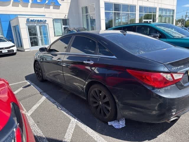 Thumbnail: 2011 Hyundai Sonata - 6