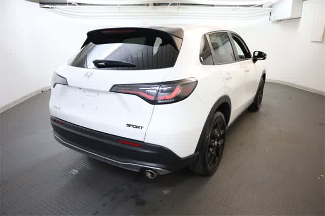 Thumbnail: 2023 Honda HR-V - 7