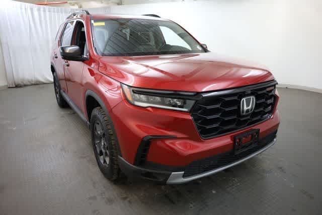 Thumbnail: 2024 Honda Pilot - 12