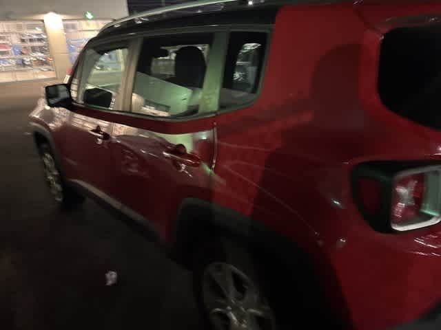 Thumbnail: 2016 Jeep Renegade - 16