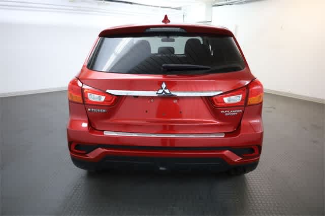 Thumbnail: 2019 Mitsubishi Outlander Sport - 6