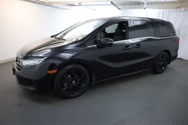 Thumbnail: 2023 Honda Odyssey - 2