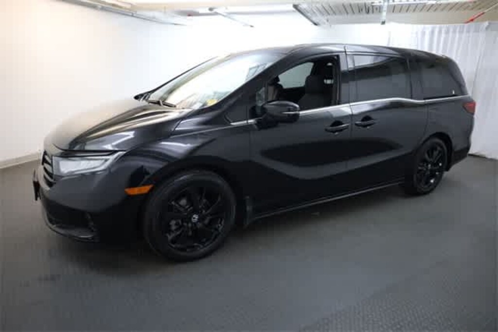 Used 2023 Honda Odyssey Sport Van