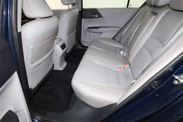 Thumbnail: 2017 Honda Accord - 21