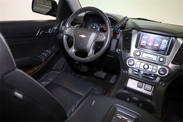 Thumbnail: 2017 Chevrolet Tahoe - 16