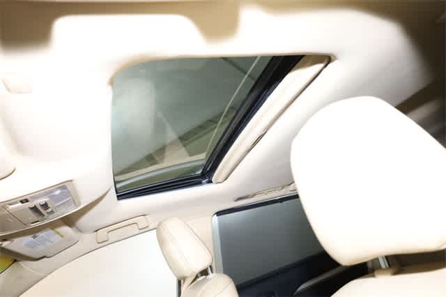 Thumbnail: 2018 Toyota Highlander - 27