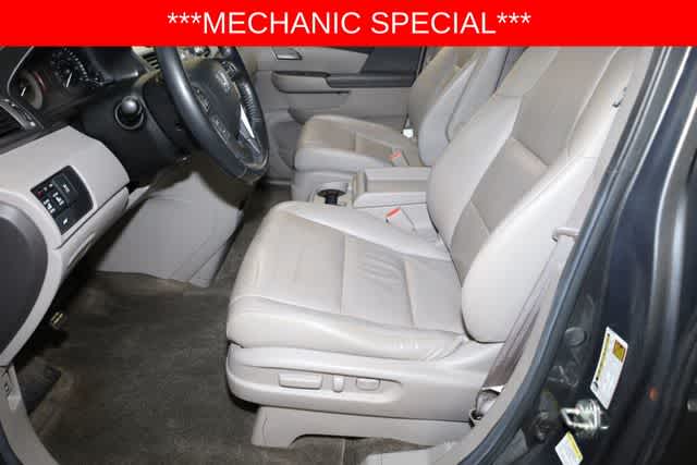 Thumbnail: 2013 Honda Odyssey - 15