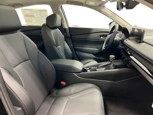 Thumbnail: 2025 Honda Accord - 32