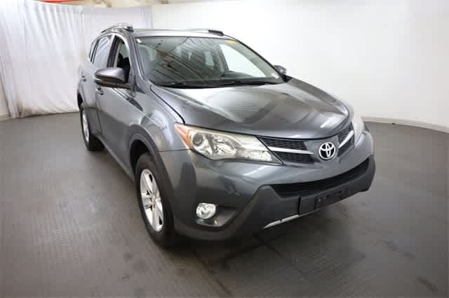 Thumbnail: 2014 Toyota RAV4 - 11