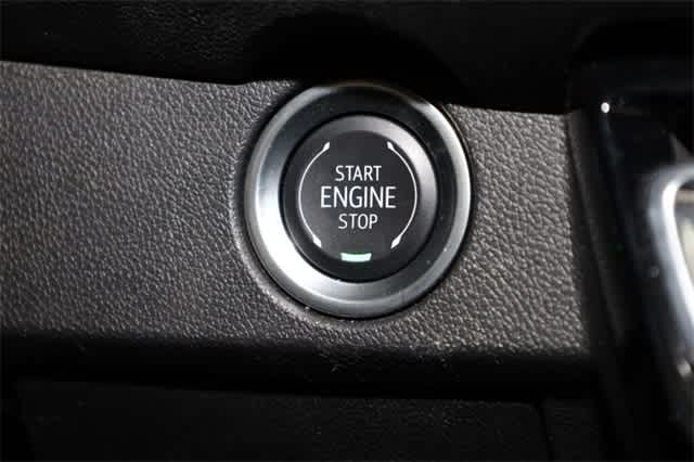 Thumbnail: 2024 Chevrolet Traverse - 32