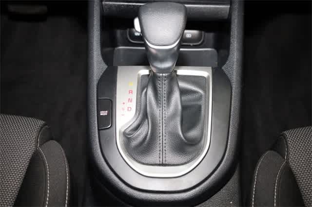 Thumbnail: 2024 Kia Forte - 32