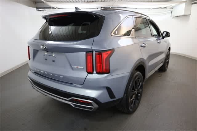 Thumbnail: 2021 Kia Sorento - 7