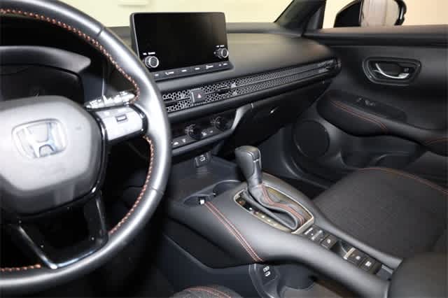 Thumbnail: 2025 Honda HR-V - 23