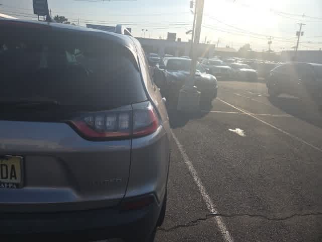 Thumbnail: 2019 Jeep Cherokee - 10