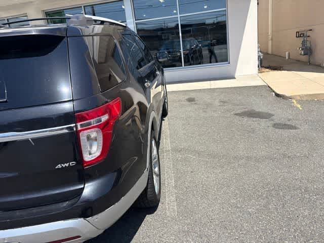 Thumbnail: 2013 Ford Explorer - 11