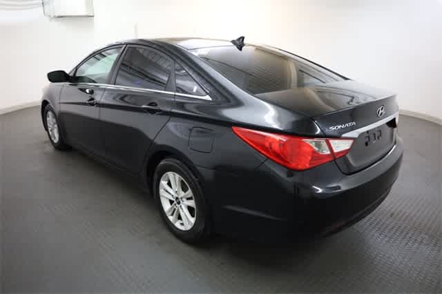 Thumbnail: 2011 Hyundai Sonata - 5