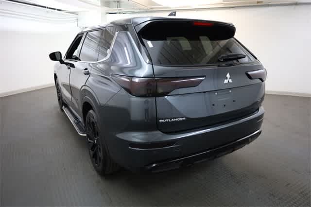 Thumbnail: 2024 Mitsubishi Outlander - 5