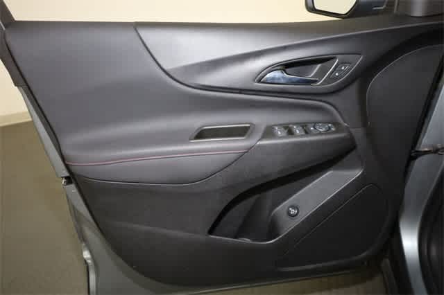 2023 Chevrolet Equinox RS 13