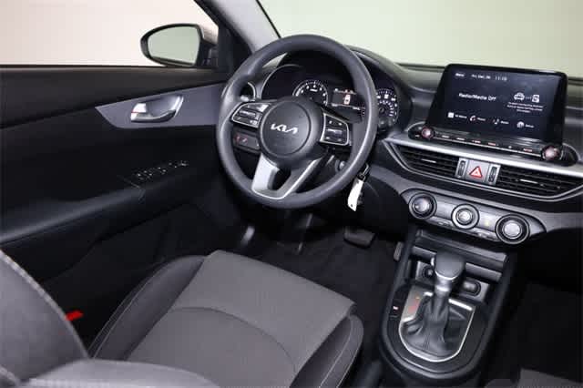 Thumbnail: 2024 Kia Forte - 16