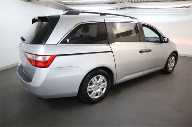 Thumbnail: 2011 Honda Odyssey - 8