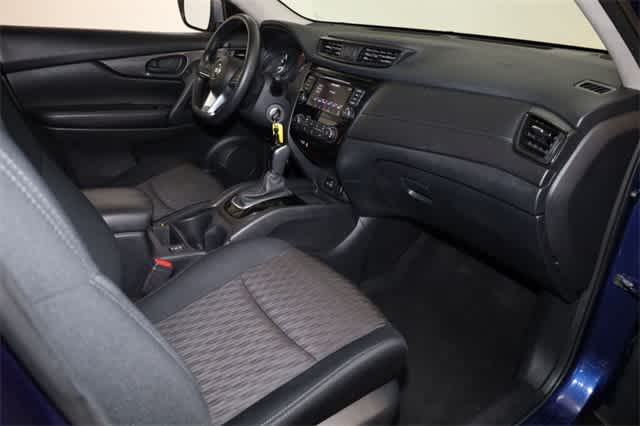 Thumbnail: 2019 Nissan Rogue - 19
