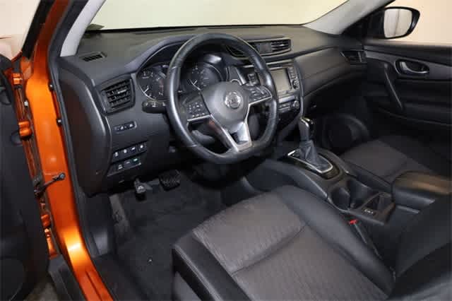 Thumbnail: 2019 Nissan Rogue - 14