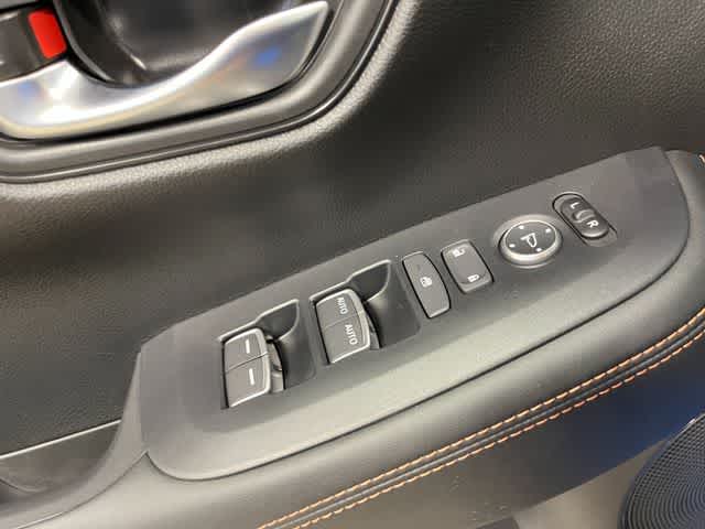 Thumbnail: 2026 Honda HR-V - 14