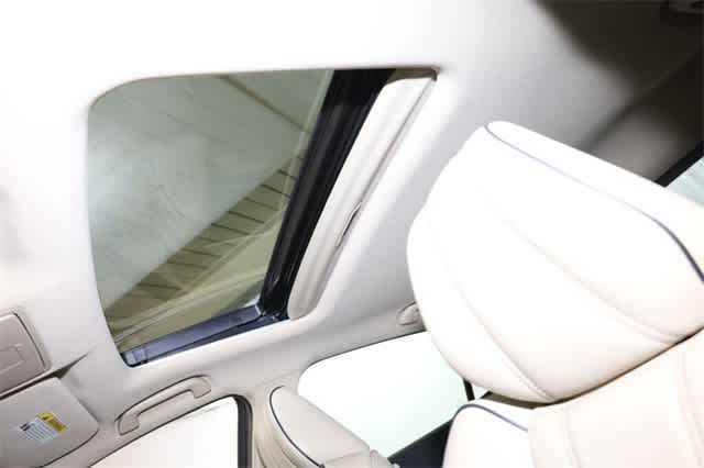 Thumbnail: 2019 Acura TLX - 29