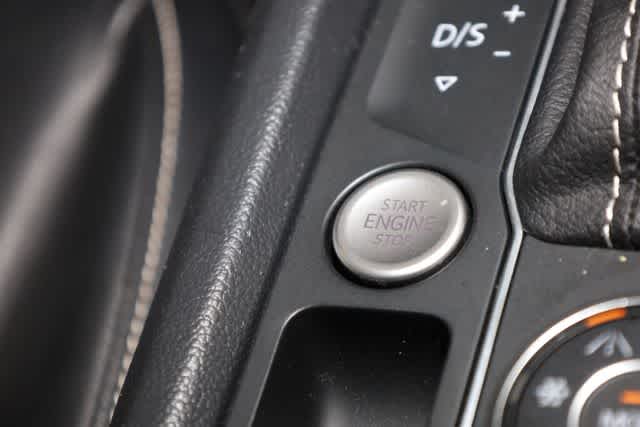 Thumbnail: 2022 Volkswagen Atlas - 30