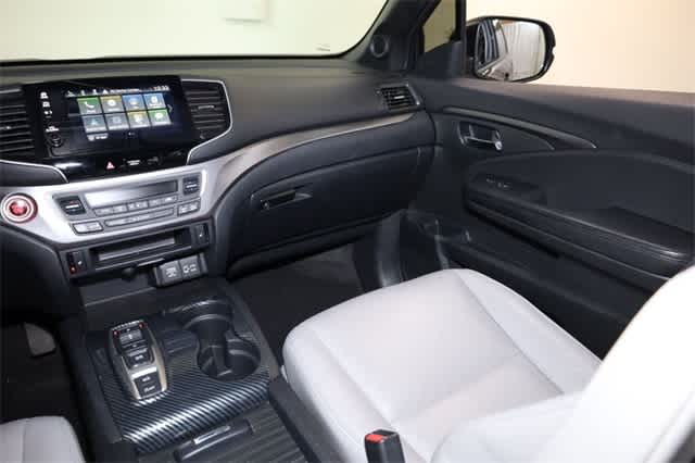 Thumbnail: 2019 Honda Passport - 19