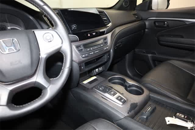 Thumbnail: 2023 Honda Passport - 23