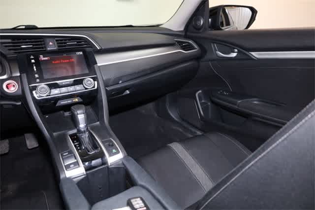 Thumbnail: 2016 Honda Civic - 18