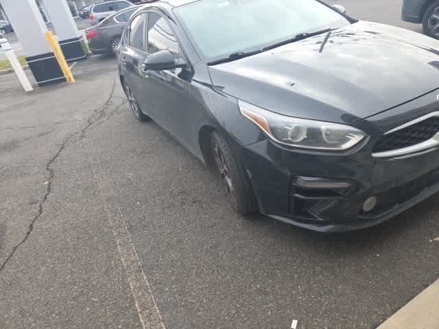 Thumbnail: 2019 Kia Forte - 18