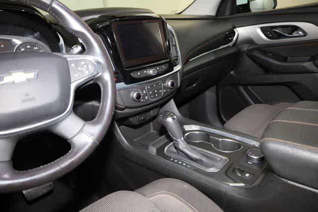 Thumbnail: 2019 Chevrolet Traverse - 16