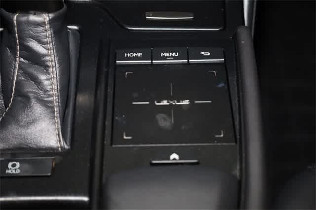 Thumbnail: 2020 Lexus ES - 33