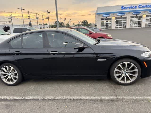 Thumbnail: 2016 BMW 5 Series - 10