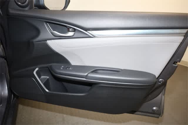 Thumbnail: 2017 Honda Civic - 22