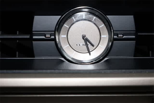 Thumbnail: 2016 Lexus ES - 32