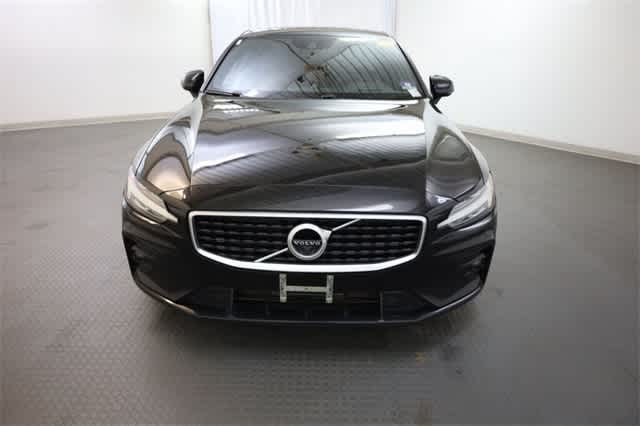 Thumbnail: 2019 Volvo S60 - 12