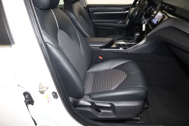 Thumbnail: 2019 Toyota Camry - 33