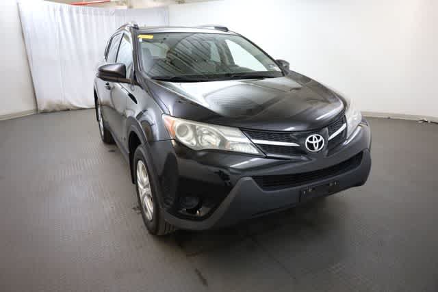 Thumbnail: 2015 Toyota RAV4 - 11