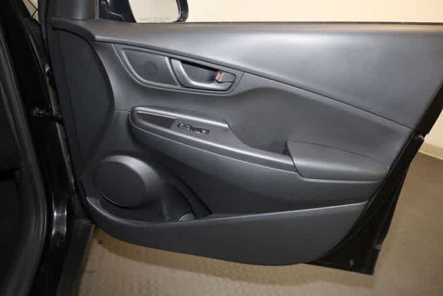 Thumbnail: 2018 Hyundai Kona - 33