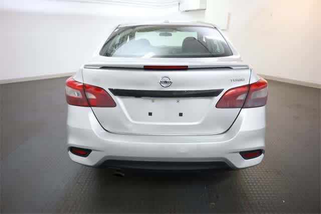 Thumbnail: 2017 Nissan Sentra - 6