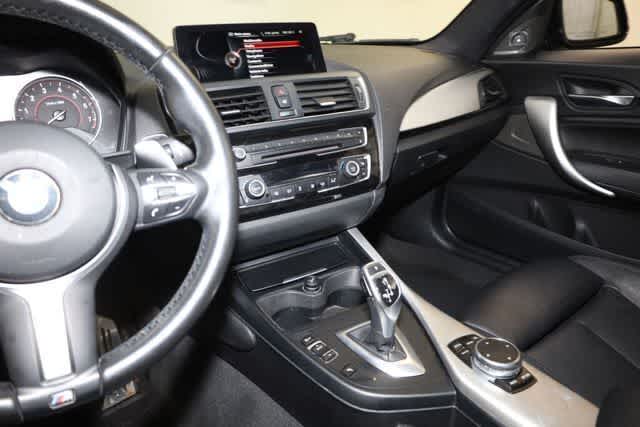 Thumbnail: 2016 BMW 2 Series - 16